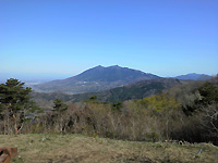 宝篋山から見る筑波山
